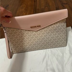 Genuinely Michael Kors  Clutch